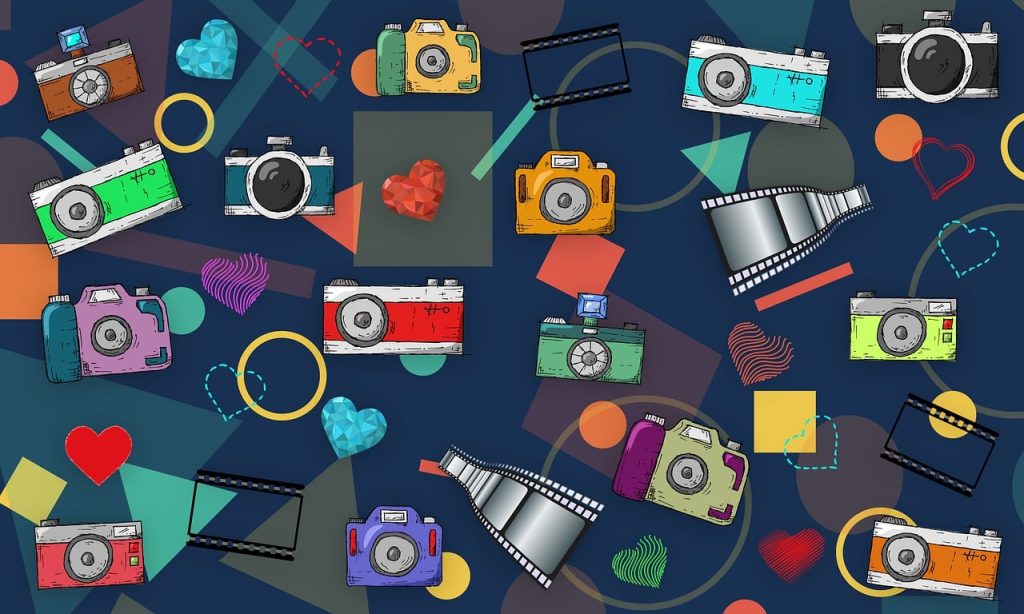 10 Must-Remember Tips to be Better at Photojournalism 6 camera 7086950 1280