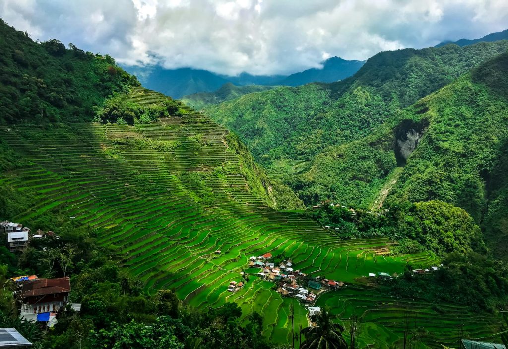 How to Find the Perfect Niche for Your Online Platforms or Social Media Pages in 7 Seconds 9 A breathtaking aerial shot of Banaue's iconic rice terraces under sunlight.